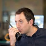 Der Veranstaltungsleiter bei einer Veranstaltung